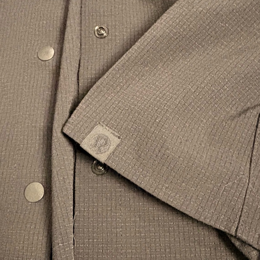 lululemon athletica Black snap up Lightweight Jacket - Picture 4 of 7